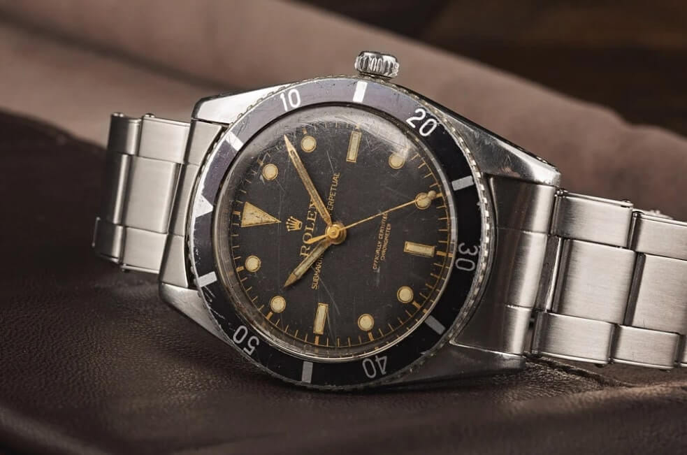 Rolex Submariner was the second earliest dive watch with a rotating bezel